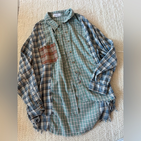 Boutique Distressed Flannel Button Up Top Blue / Green / Orange Graffiti Medium - Picture 3 of 5